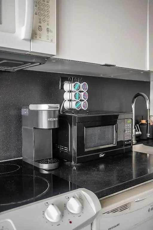 Appartement Cozy Condo In Downtown Toronto + Free Parking Canada
