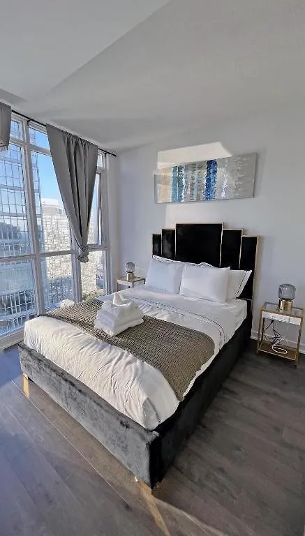 Appartement Cozy Condo In Downtown Toronto + Free Parking